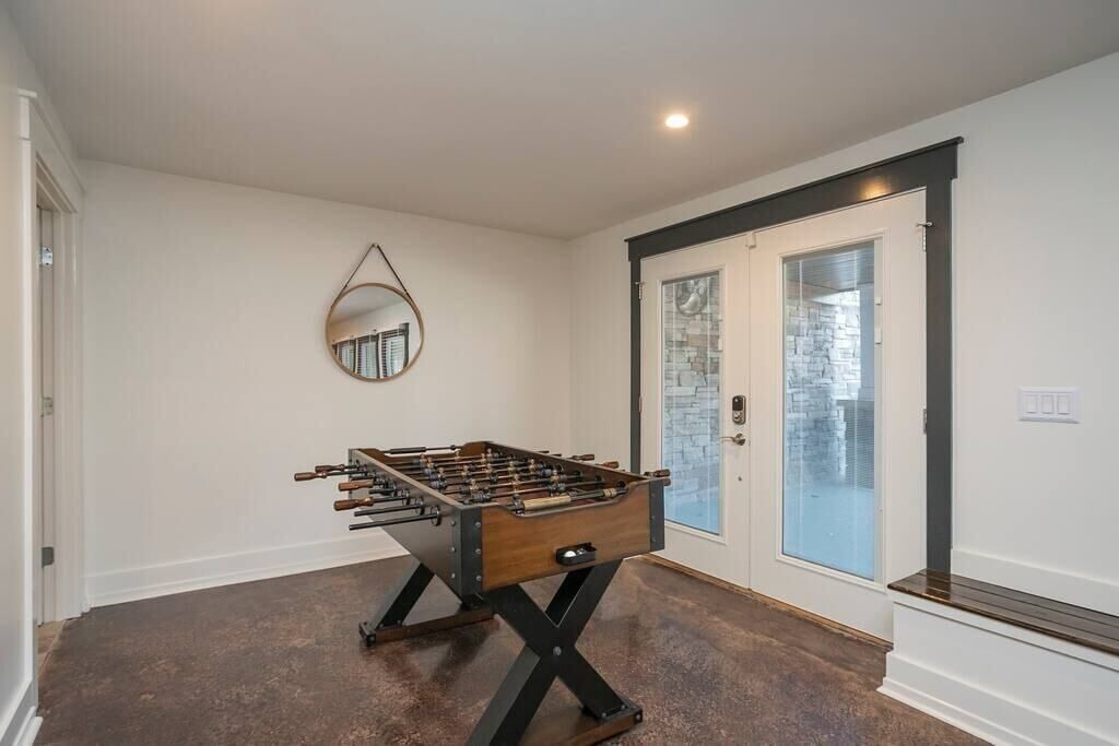 Photo of Bedroom in Hendersonville