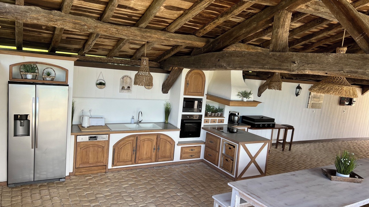 Photo of Kitchen in Saint-Michel-Lapujade