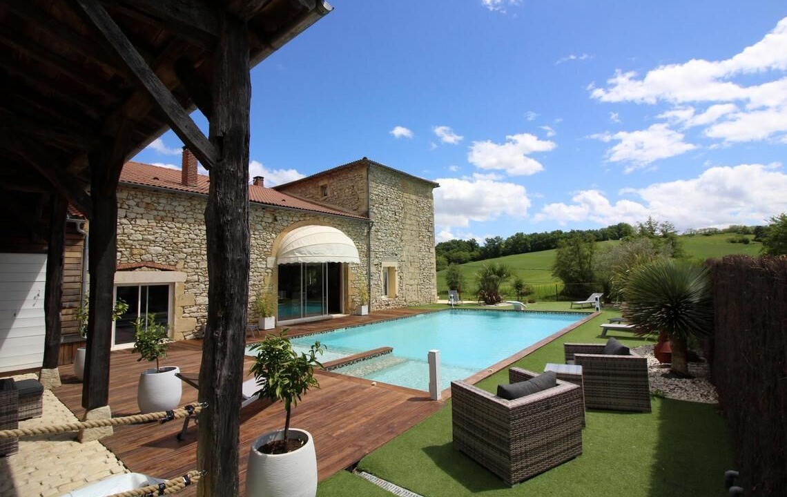 Photo of Outdoor in Saint-Michel-Lapujade