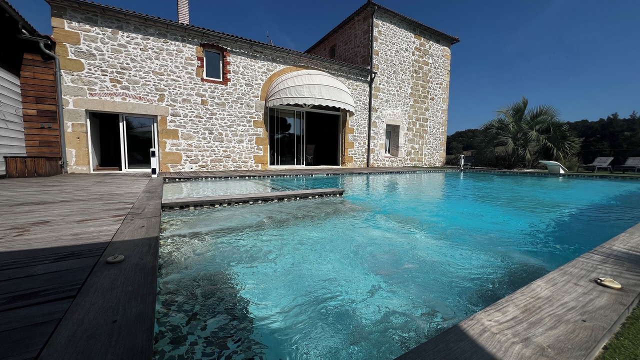 Photo of Outdoor in Saint-Michel-Lapujade