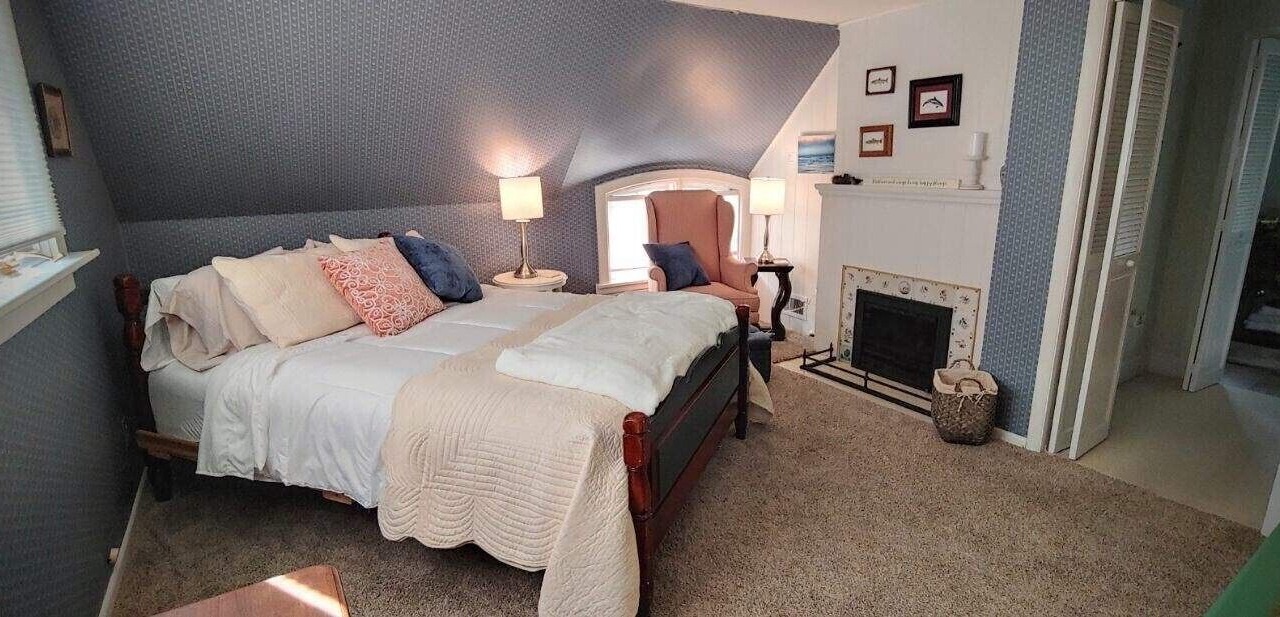 Photo of Bedroom in Manito