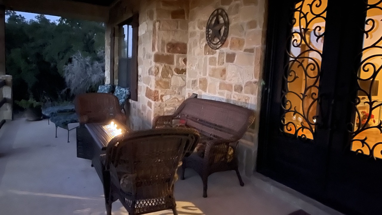 Photo of Patio Balcony in Lakehills