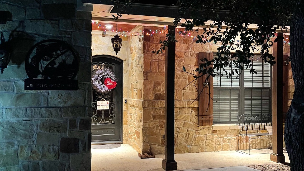 Photo of Outdoor in Lakehills