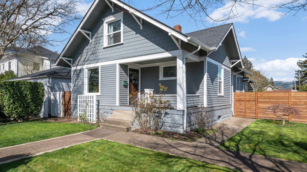 Photo of Others in Newberg