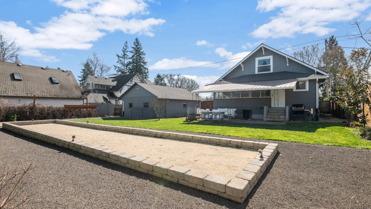 Photo of Outdoor in Newberg