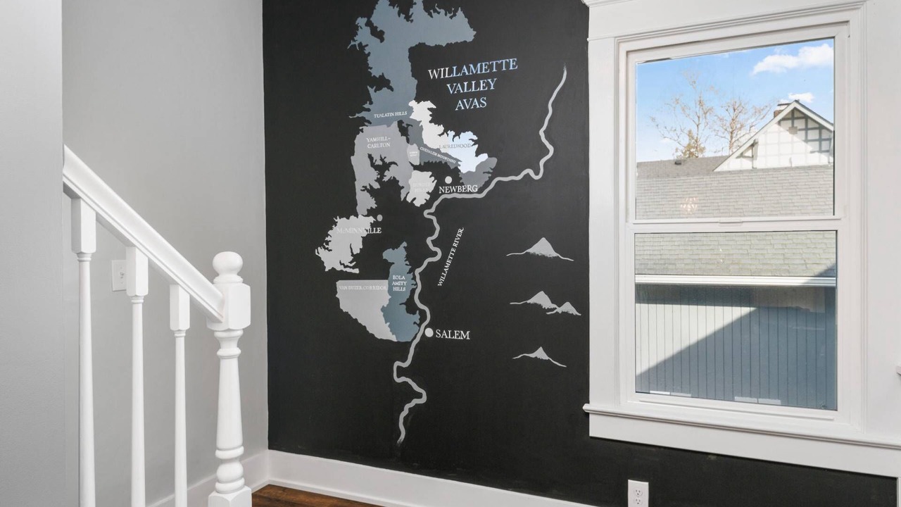 Photo of Others in Newberg