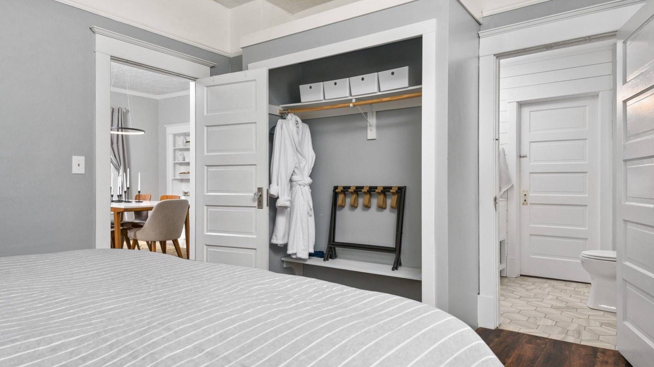 Photo of Bedroom in Newberg