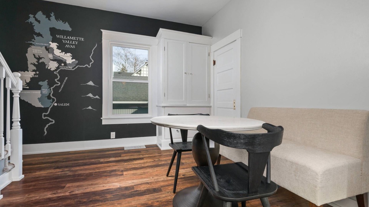 Photo of Others in Newberg