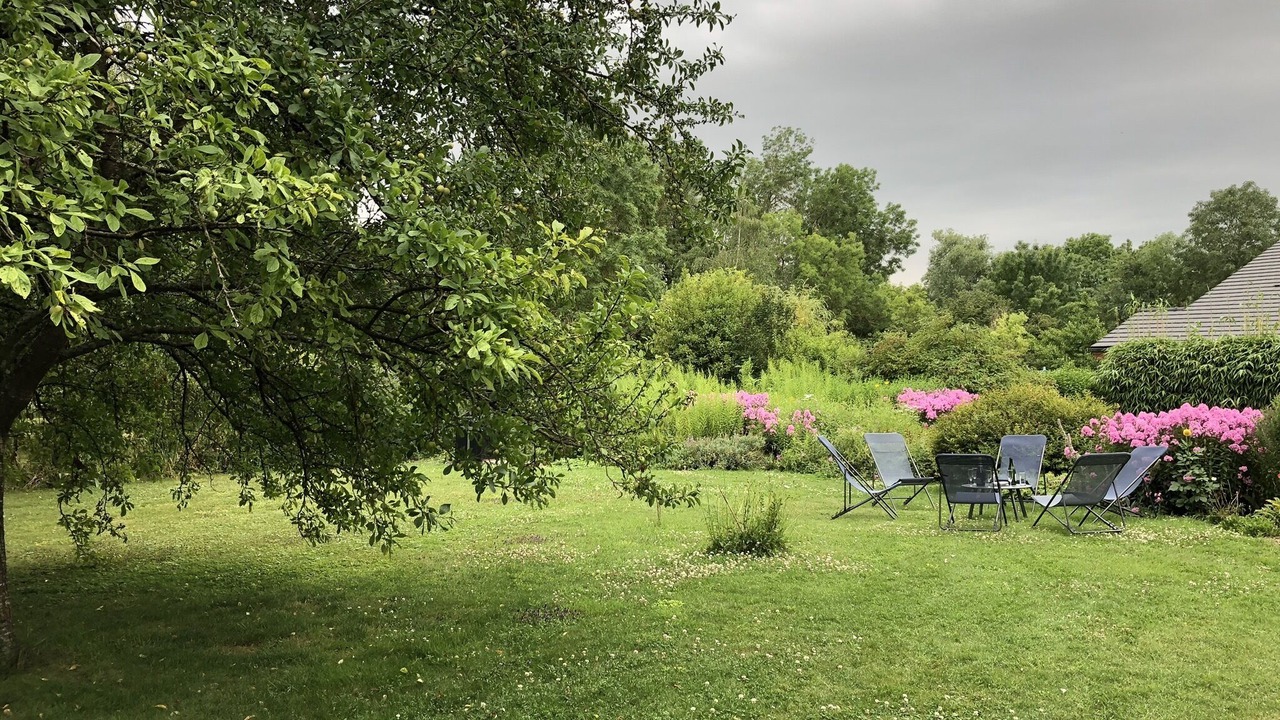 Photo of Outdoor in Baudement