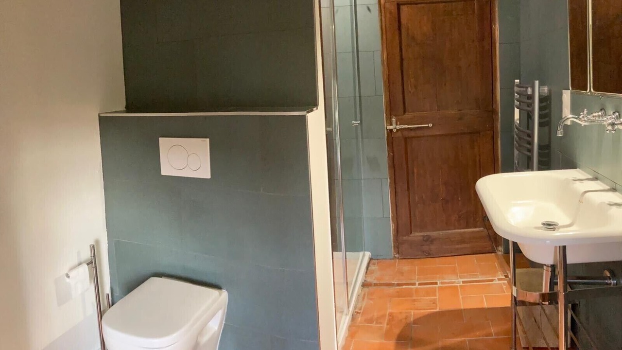 Photo of Bathroom in Roquefort-des-Corbieres