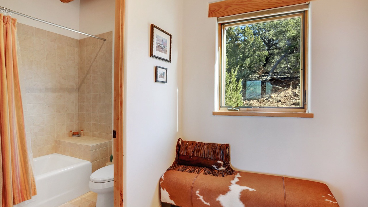 Photo of Bathroom in Tesuque