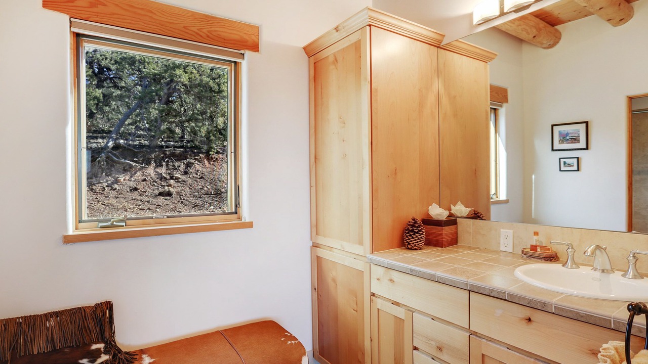 Photo of Bathroom in Tesuque