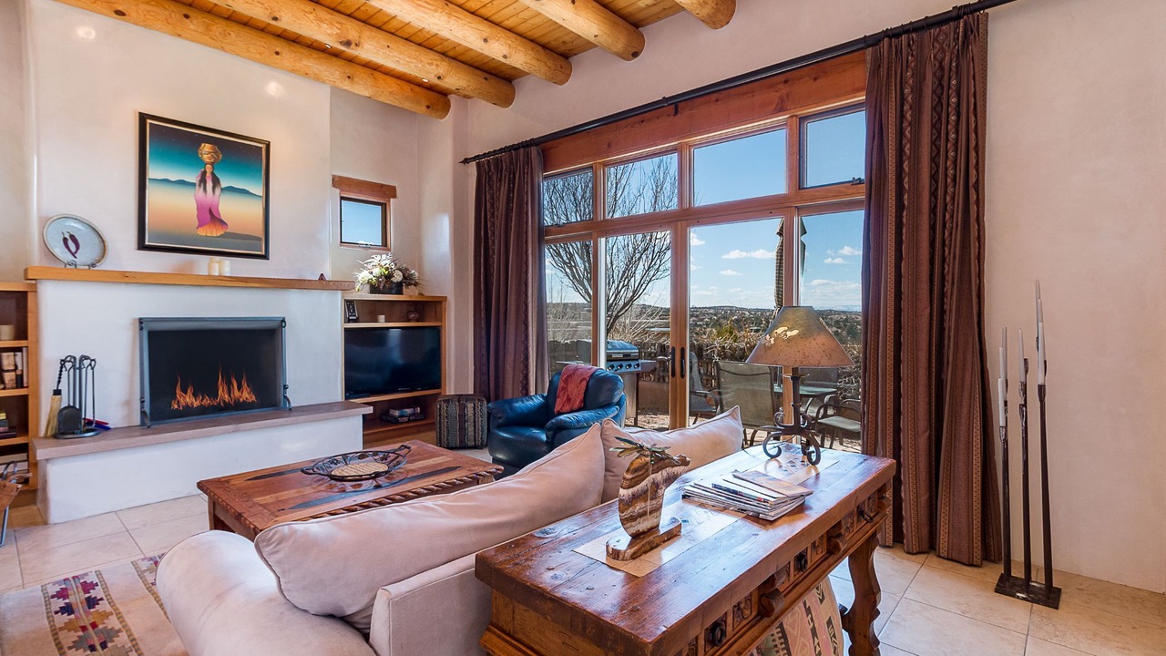 Photo of Bedroom in Tesuque
