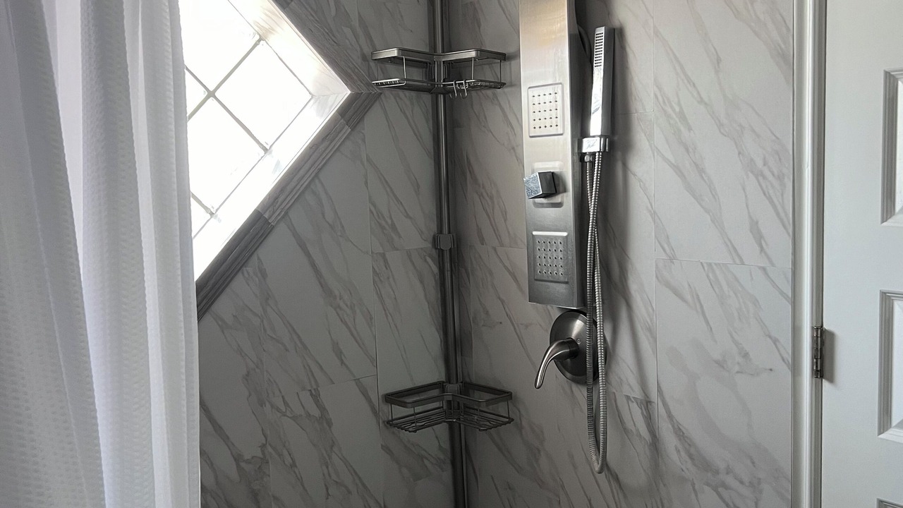 Photo of Bathroom in Bonanza