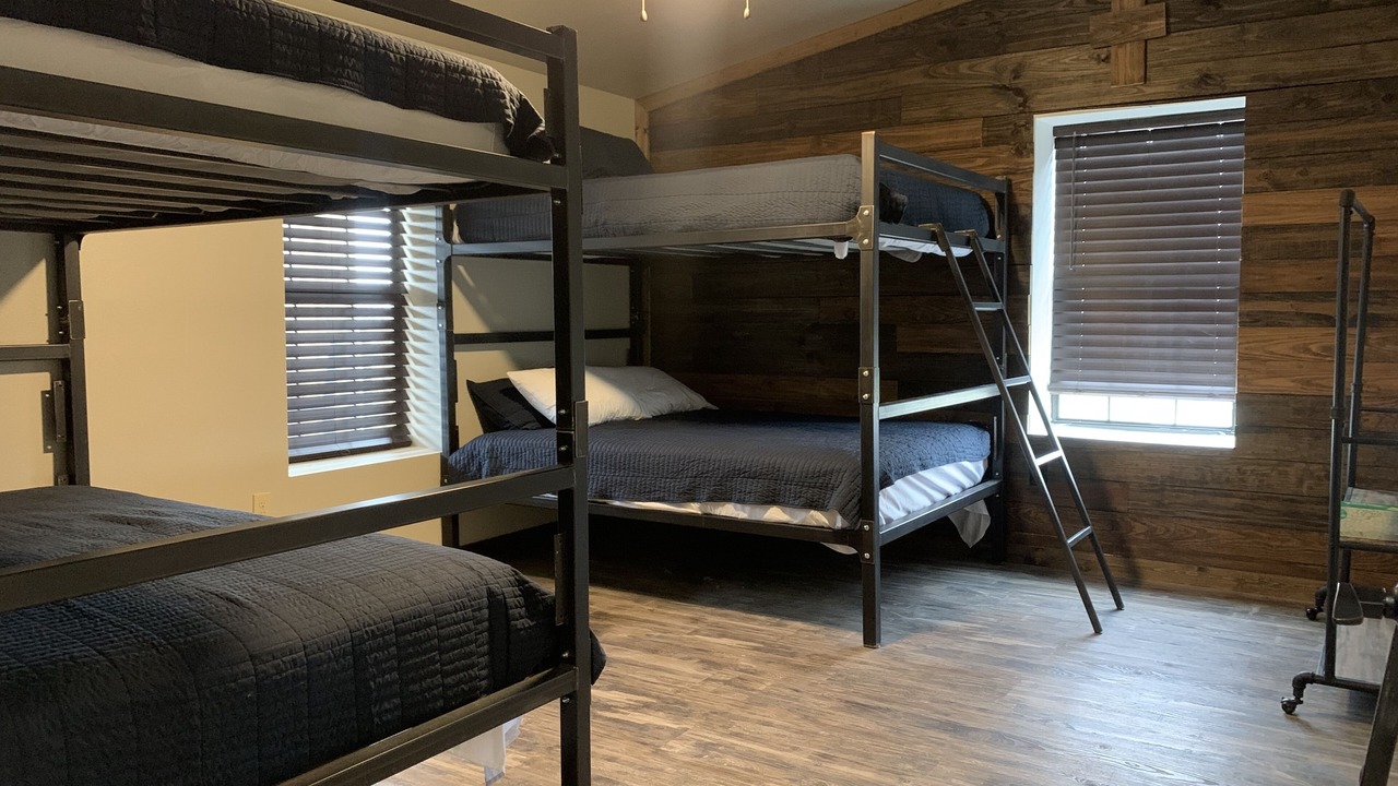 Photo of Bedroom in Avalon
