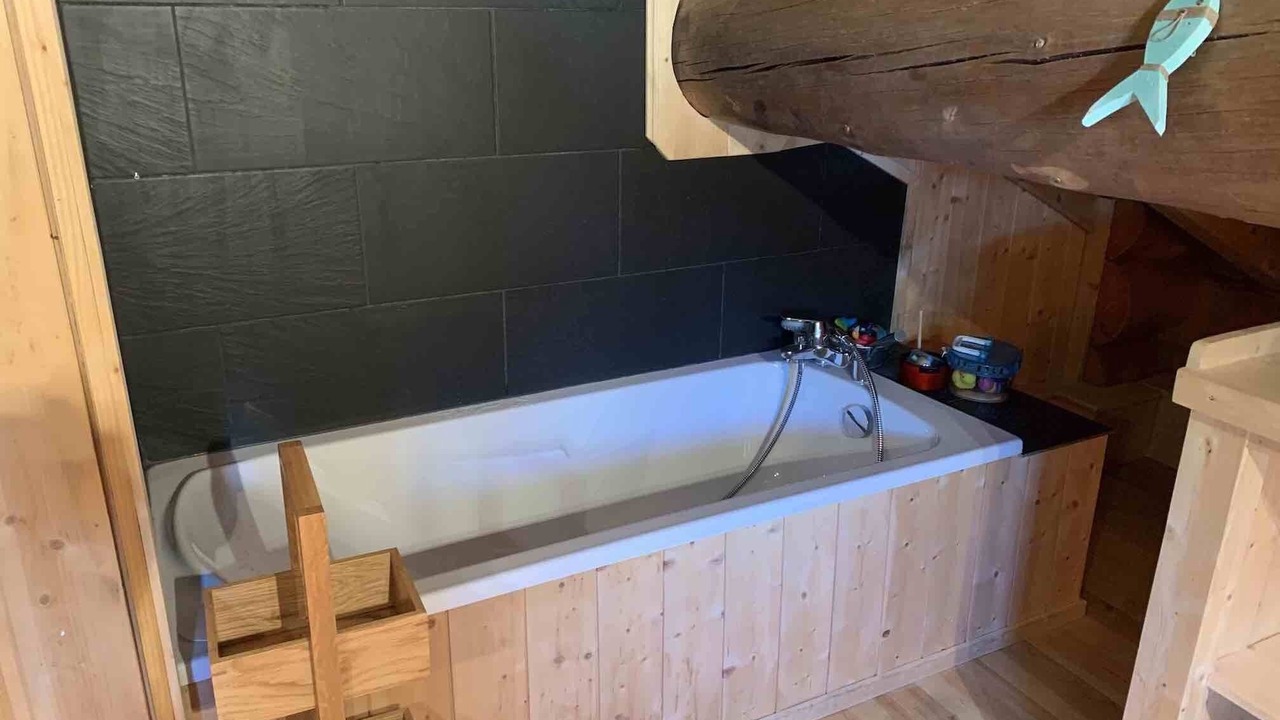 Photo of Bathroom in Superbolquere