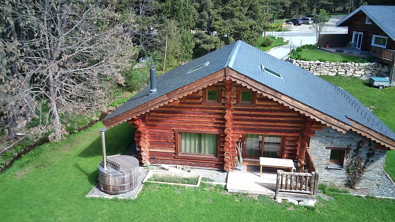 Photo of Outdoor in Superbolquere