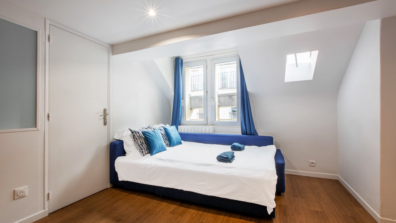 Photo of Bedroom in Arts-et-Metiers
