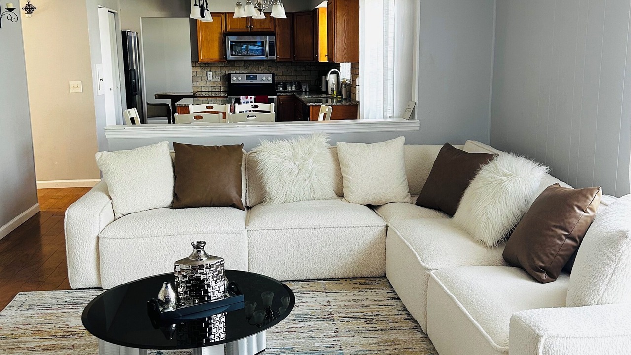 Photo of Livingroom in Reynoldsburg