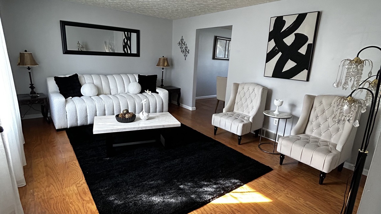 Photo of Livingroom in Reynoldsburg