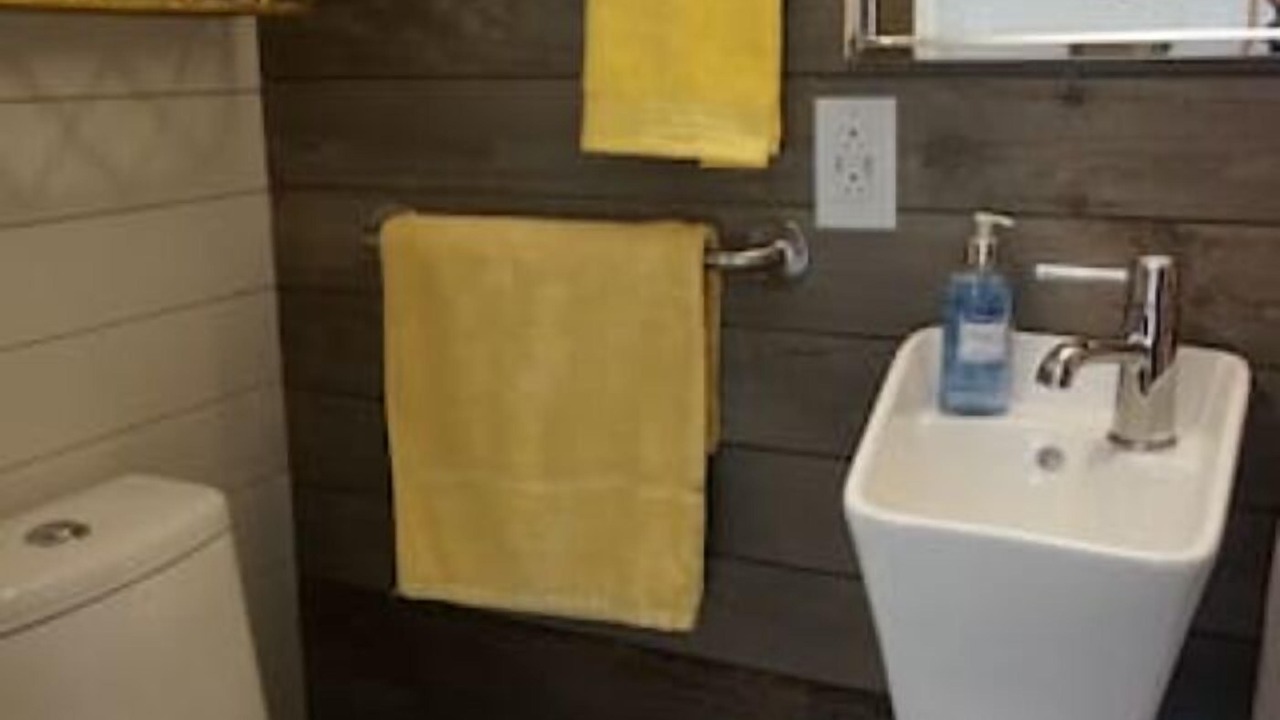 Photo of Bathroom in Brownfield