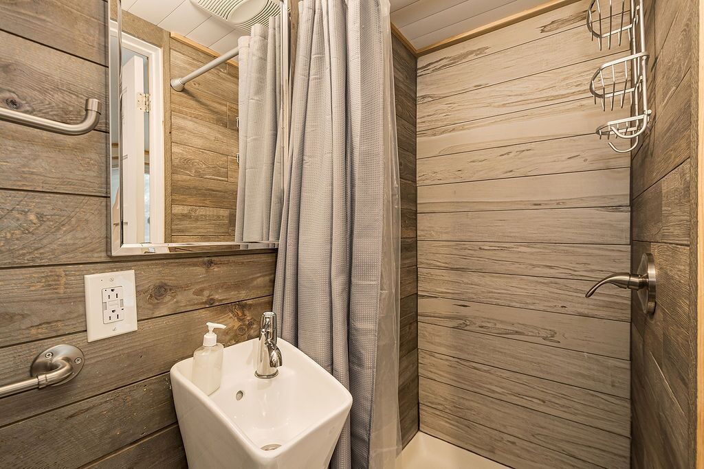 Photo of Bathroom in Brownfield