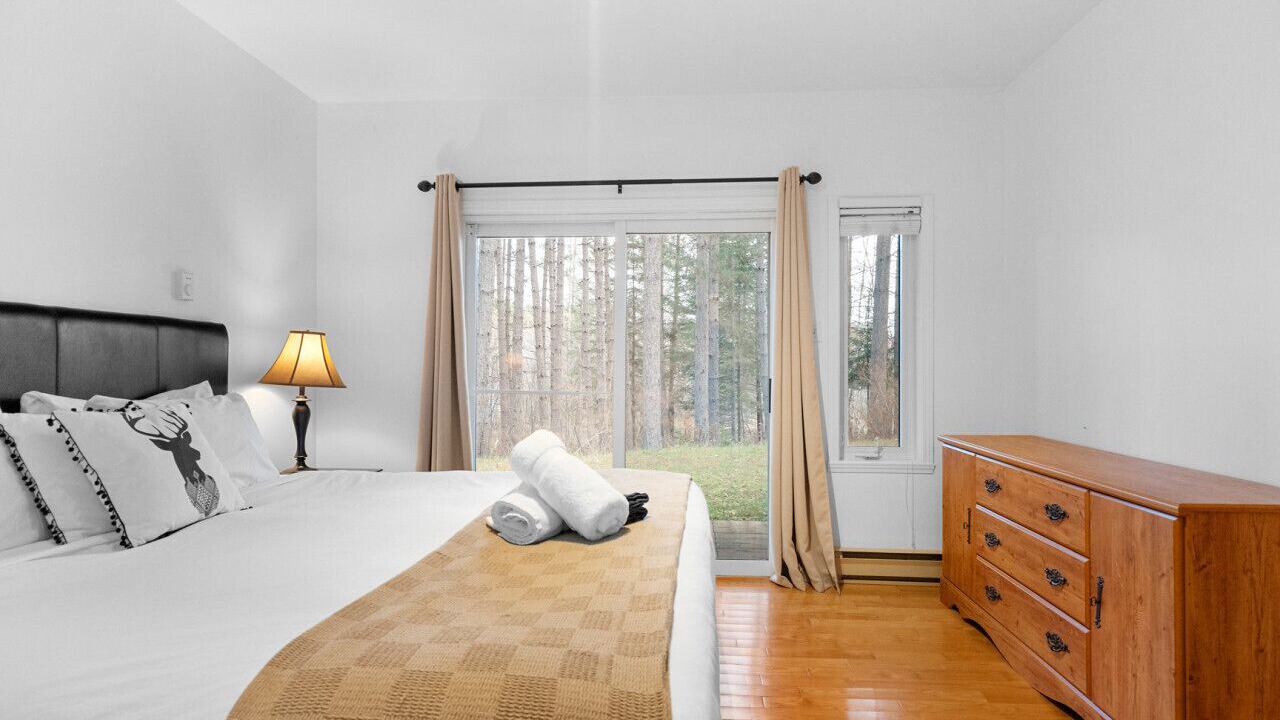 Photo of Bedroom in Mont-Tremblant