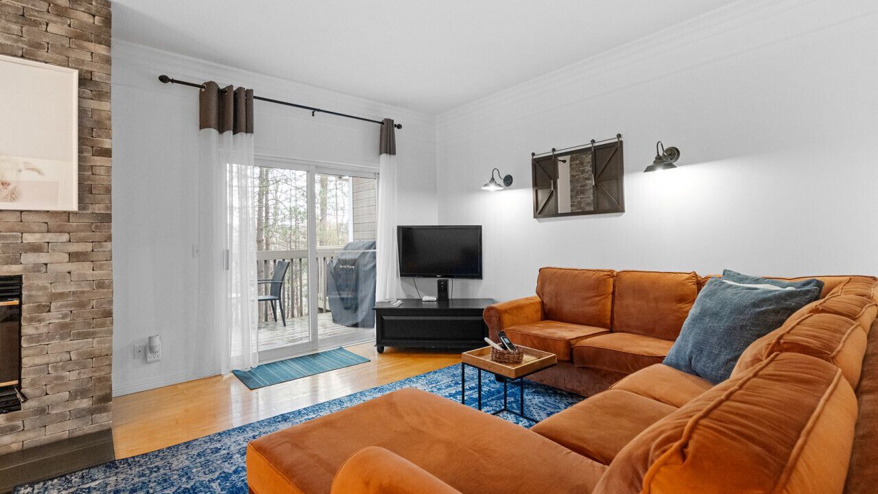 Photo of Livingroom in Mont-Tremblant