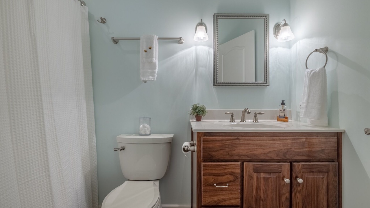 Photo of Bathroom in Innsbrook