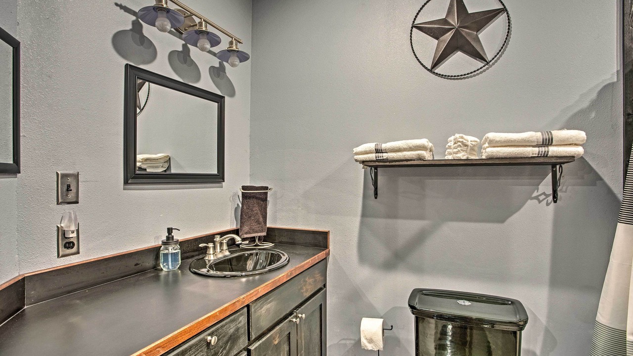 Photo of Bathroom in Quitman