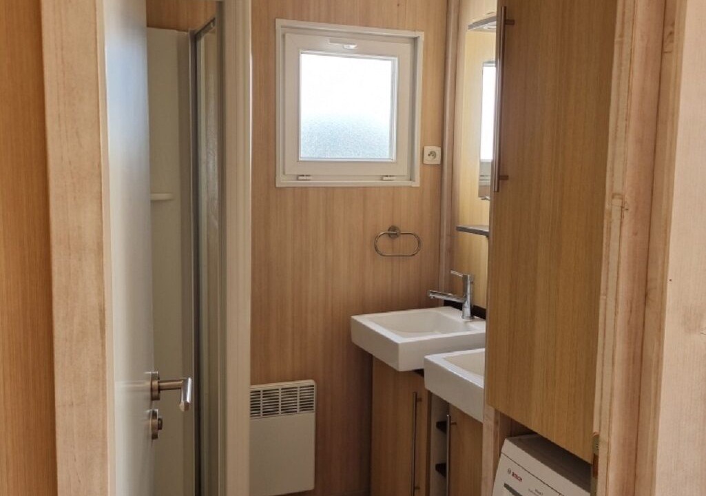 Photo of Bathroom in Grandcamp-Maisy