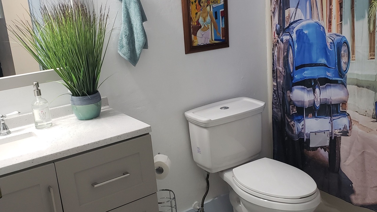 Photo of Bathroom in Fountain Lakes