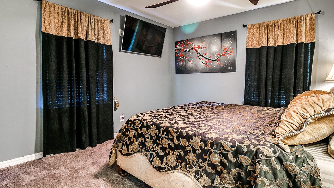Photo of Bedroom in Central Oklahoma City