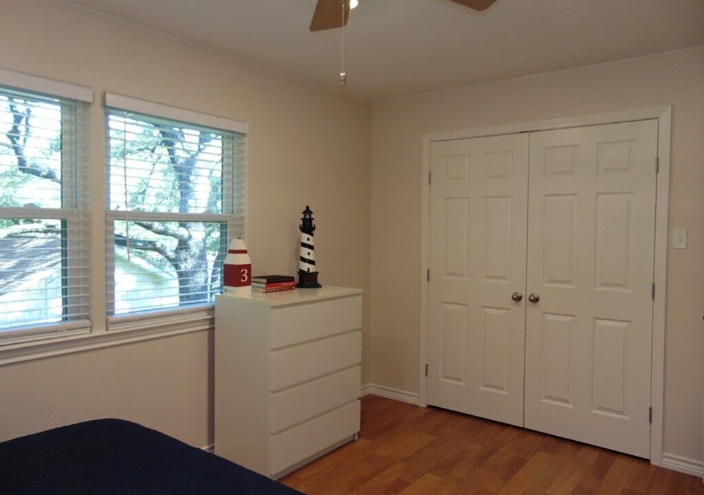 Photo of Bedroom in Buchanan Dam