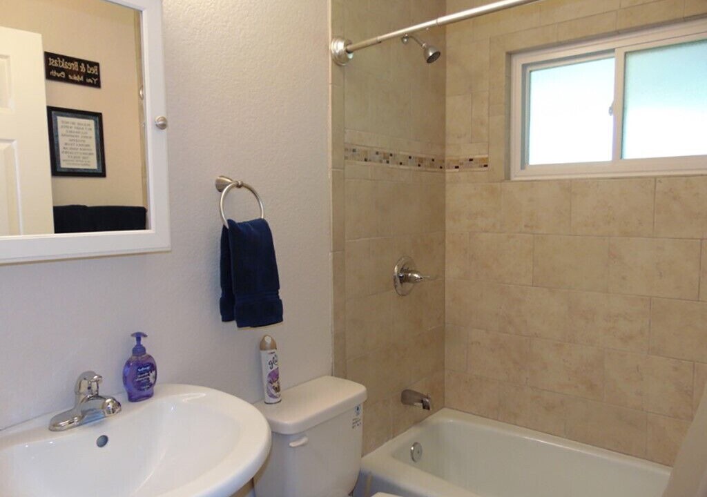 Photo of Bathroom in Buchanan Dam