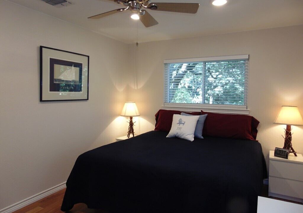 Photo of Bedroom in Buchanan Dam