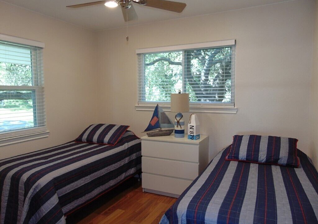 Photo of Bedroom in Buchanan Dam