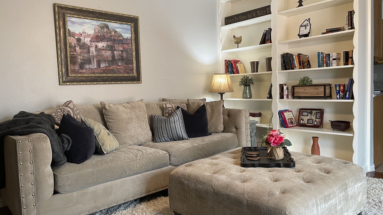 Photo of Livingroom in Allen