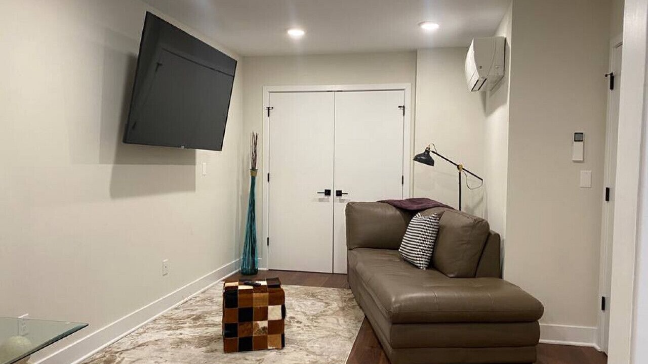 Photo of Livingroom in Mill River