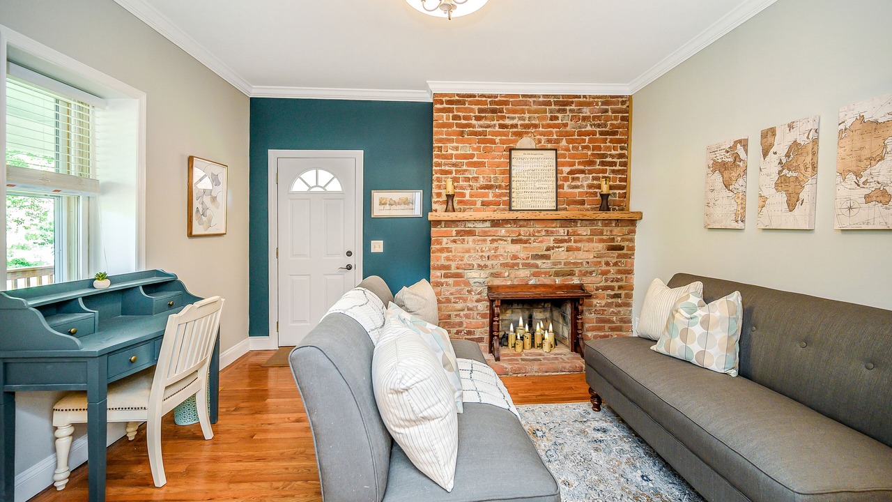 Photo of Livingroom in Falmouth