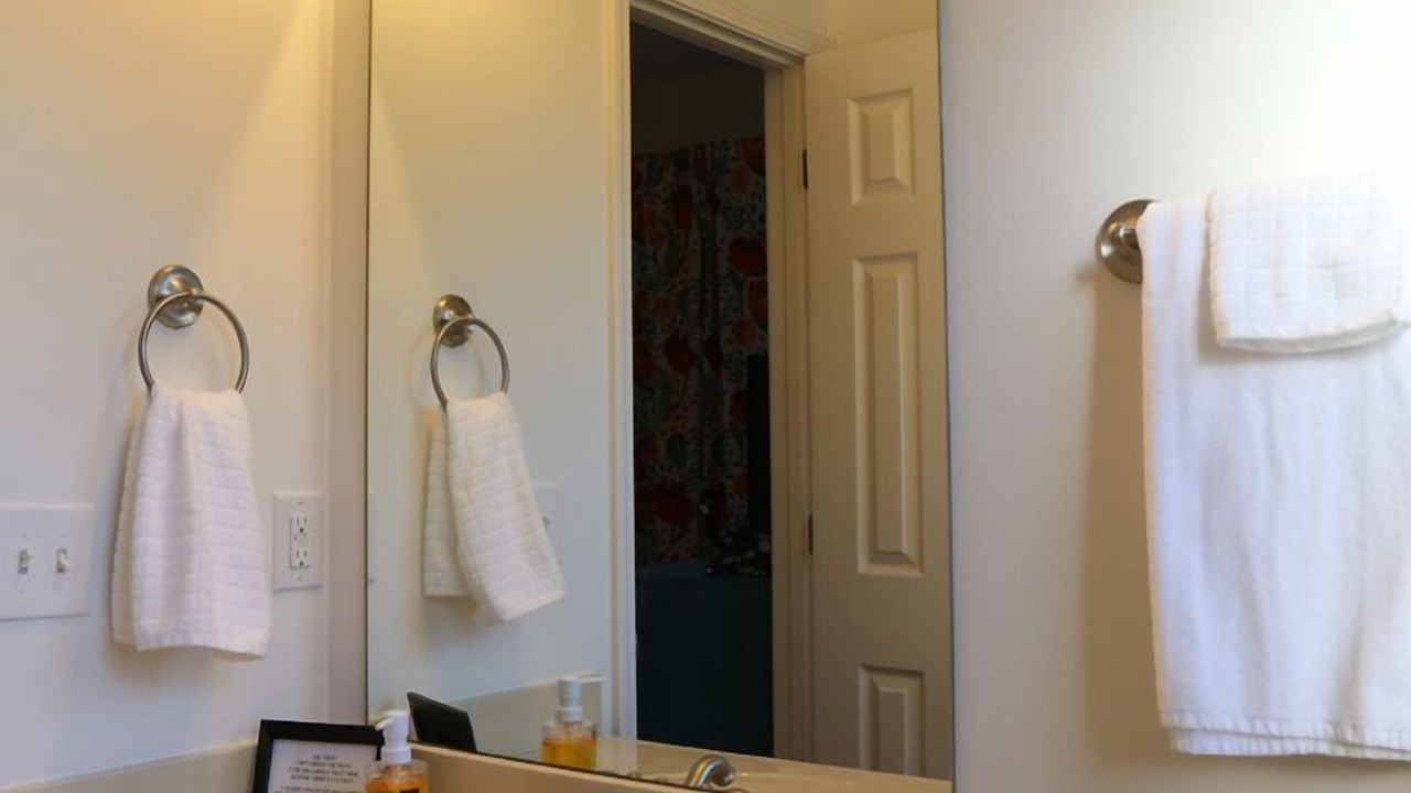 Photo of Bathroom in Candler