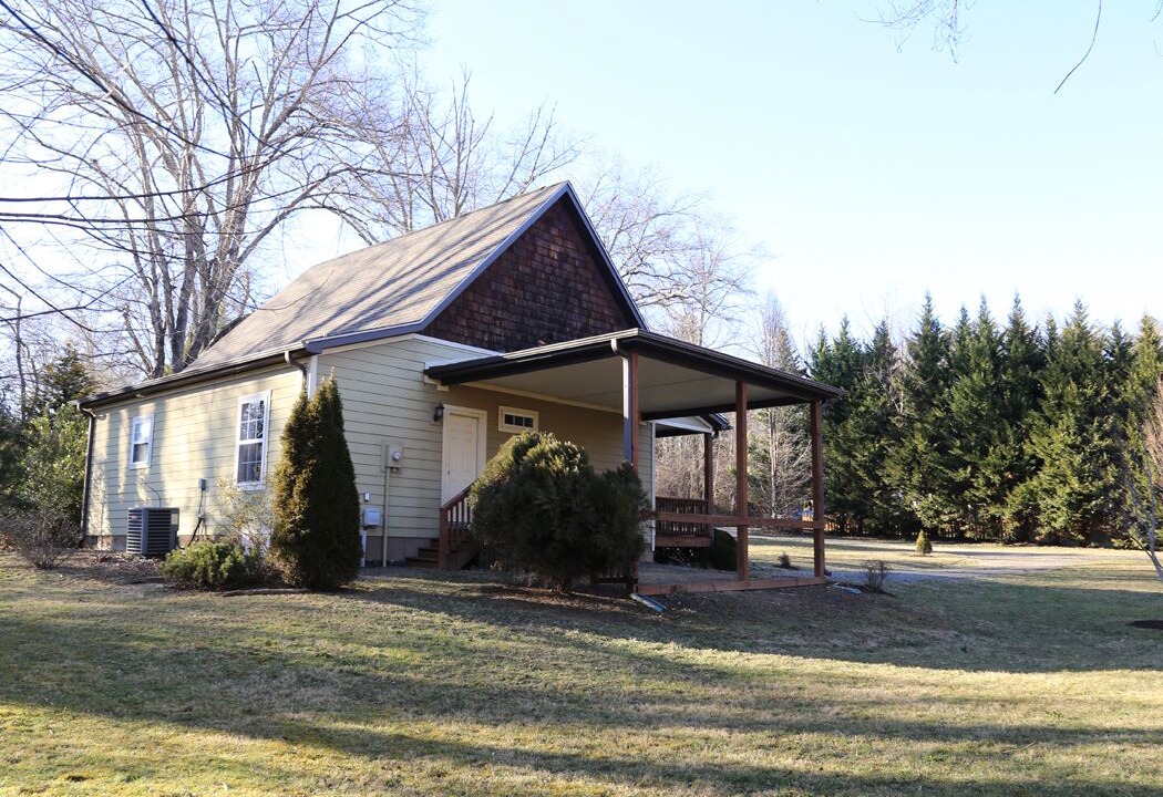 Photo of Outdoor in Candler