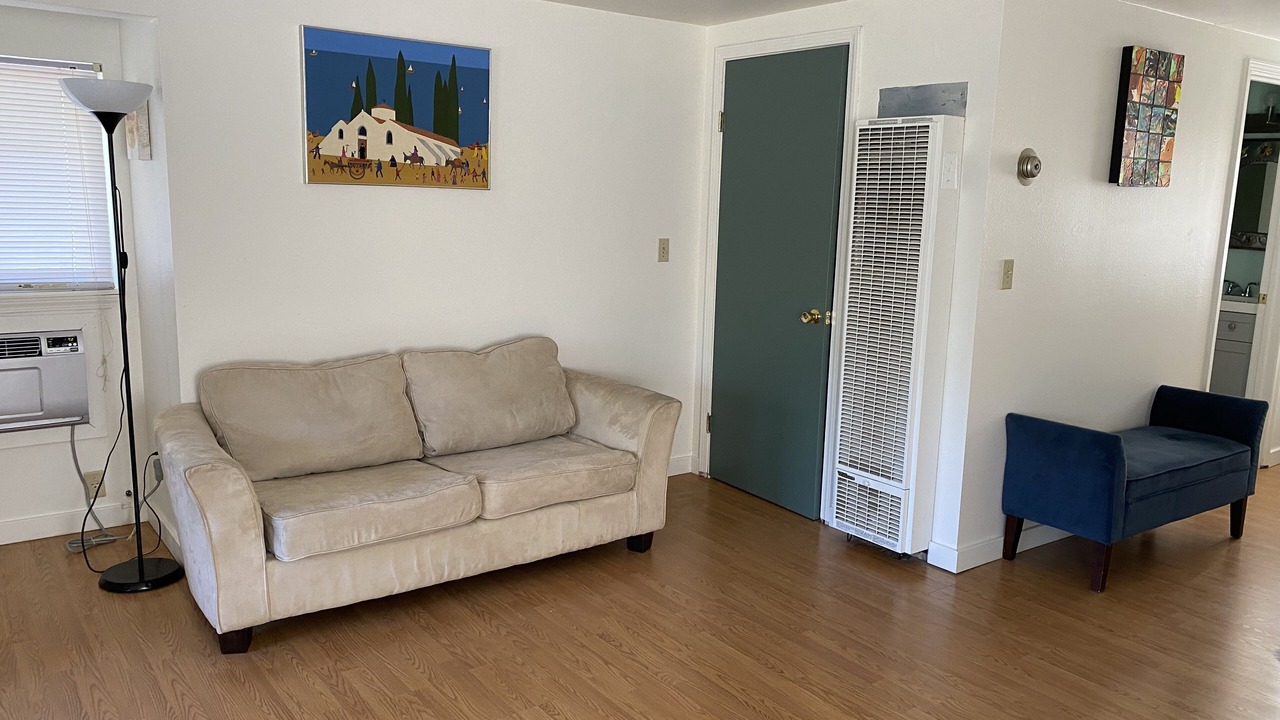 Photo of Livingroom in Lotus