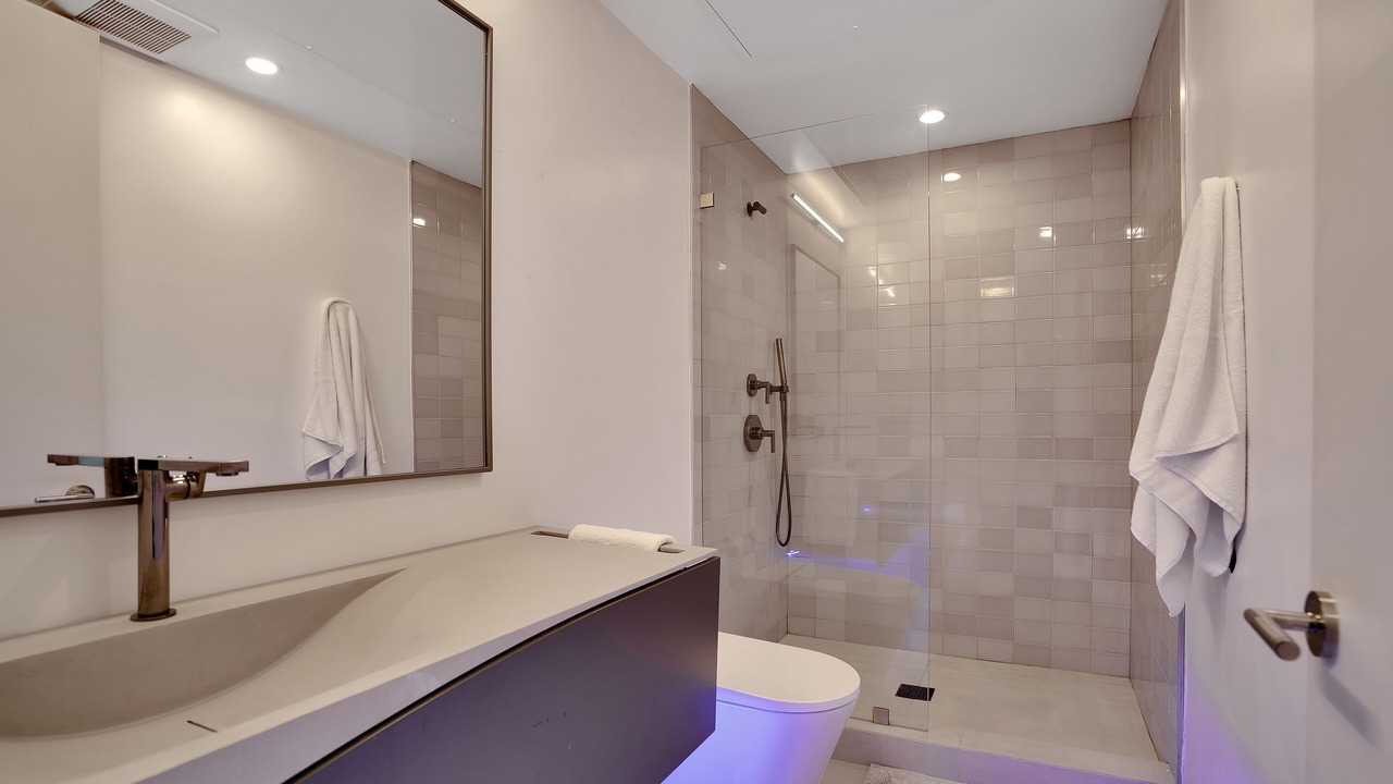 Photo of Bathroom in Brentwood