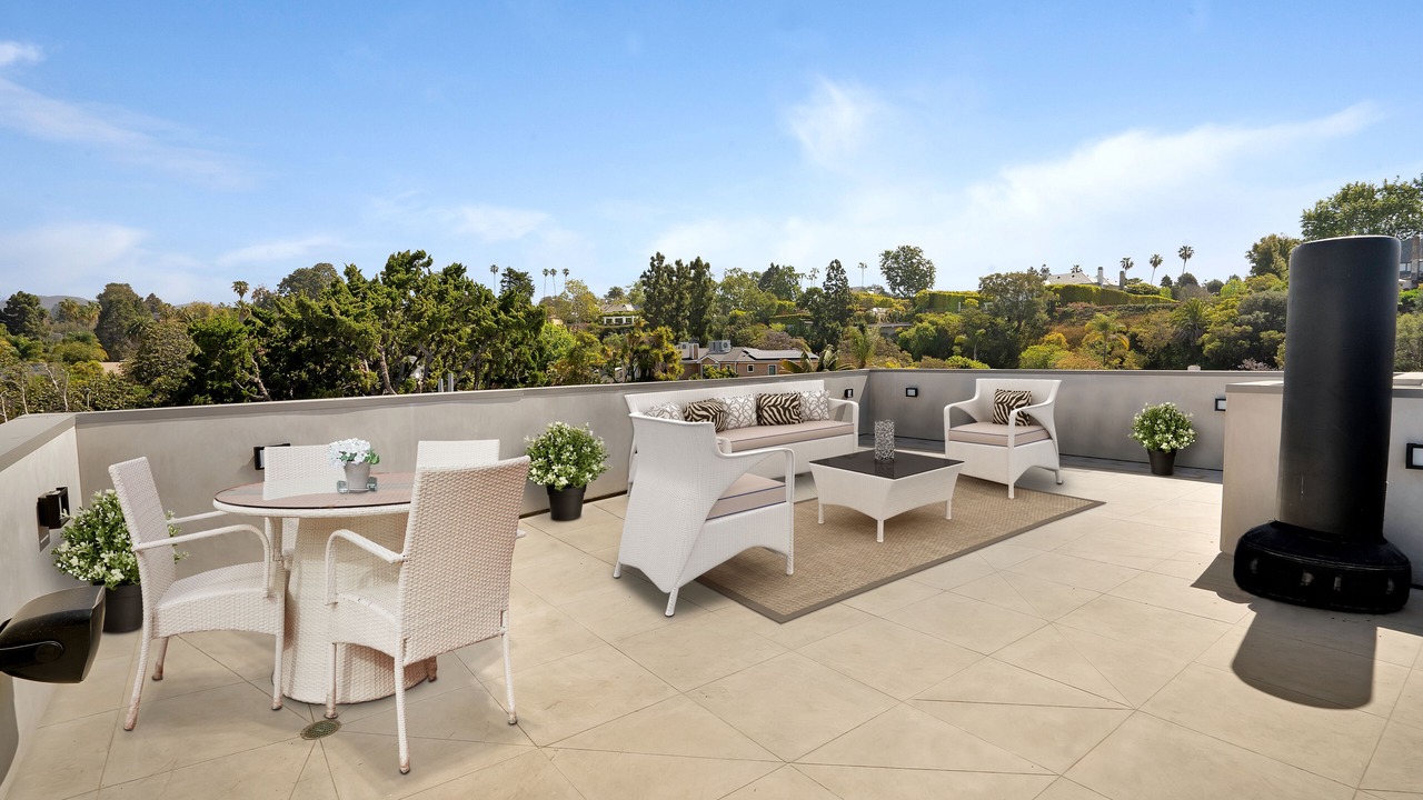 Photo of Outdoor in Brentwood