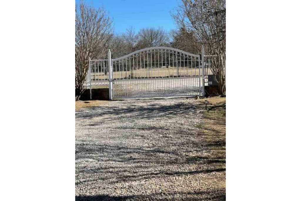 Photo of Others in Azle