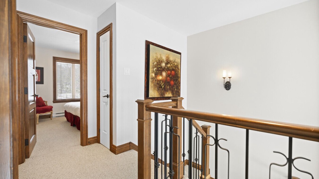 Photo of Bedroom in Mont-Tremblant