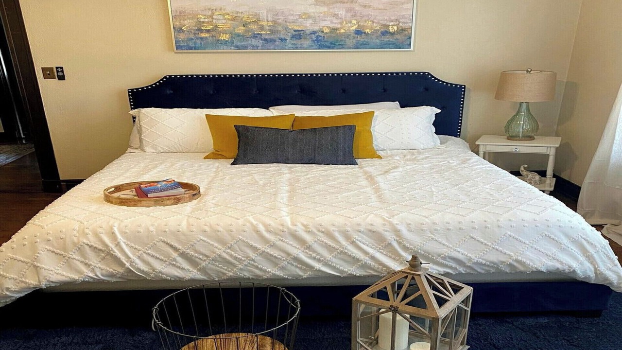 Photo of Bedroom in La Follette