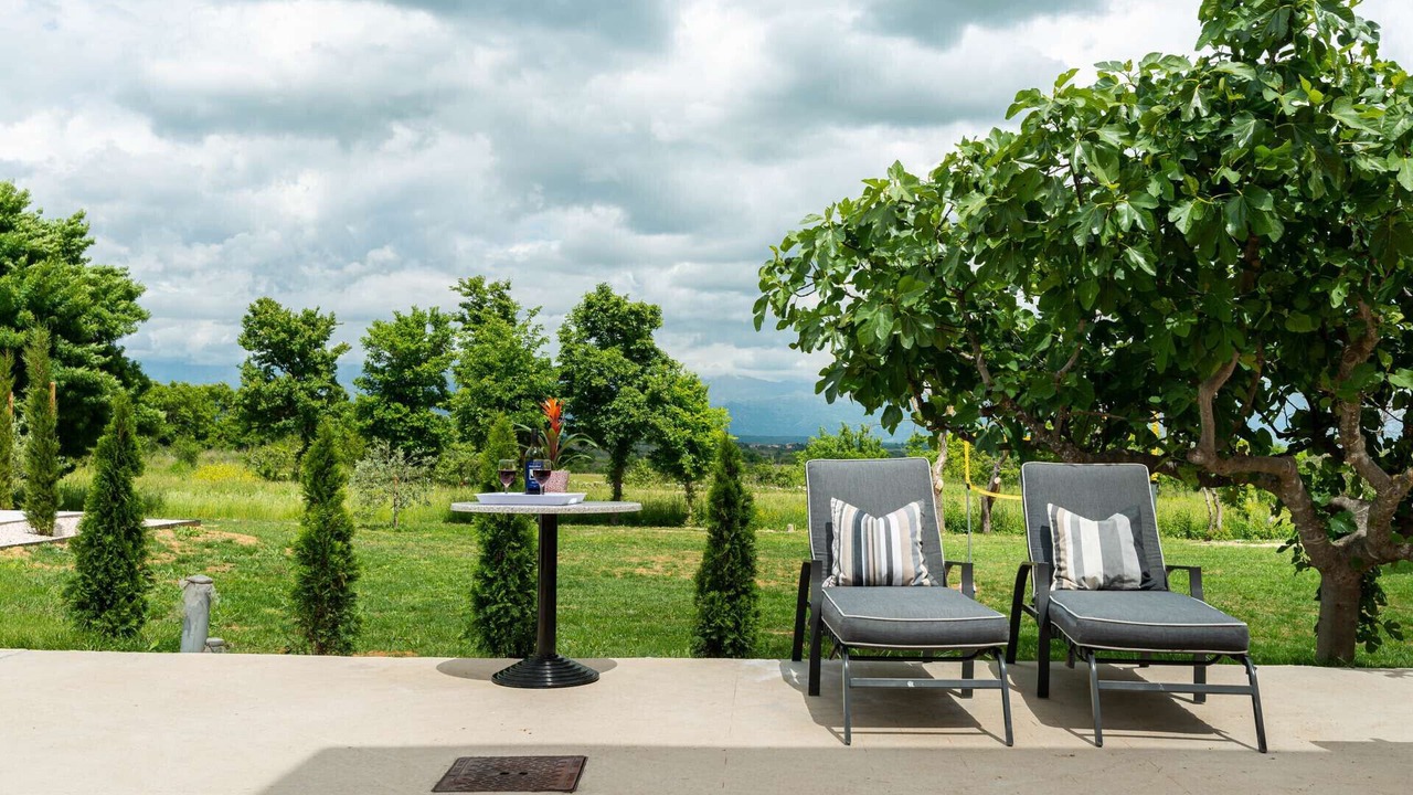 Photo of Patio Balcony in Suhovare