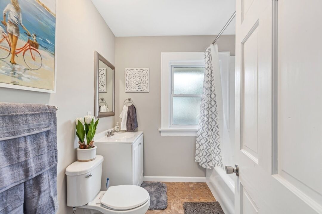Photo of Bathroom in St. Charles Historic District